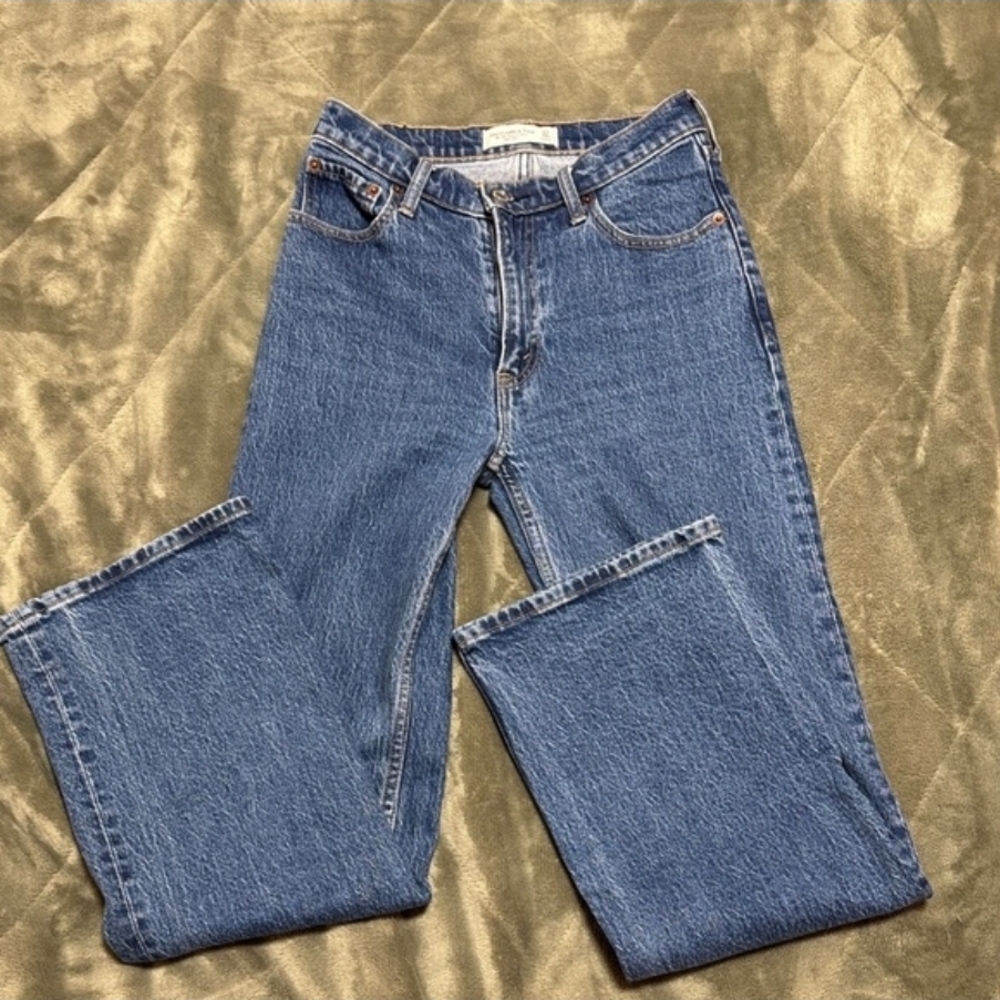 Abercrombie & Fitch Women's Straight Leg Blue Jeans